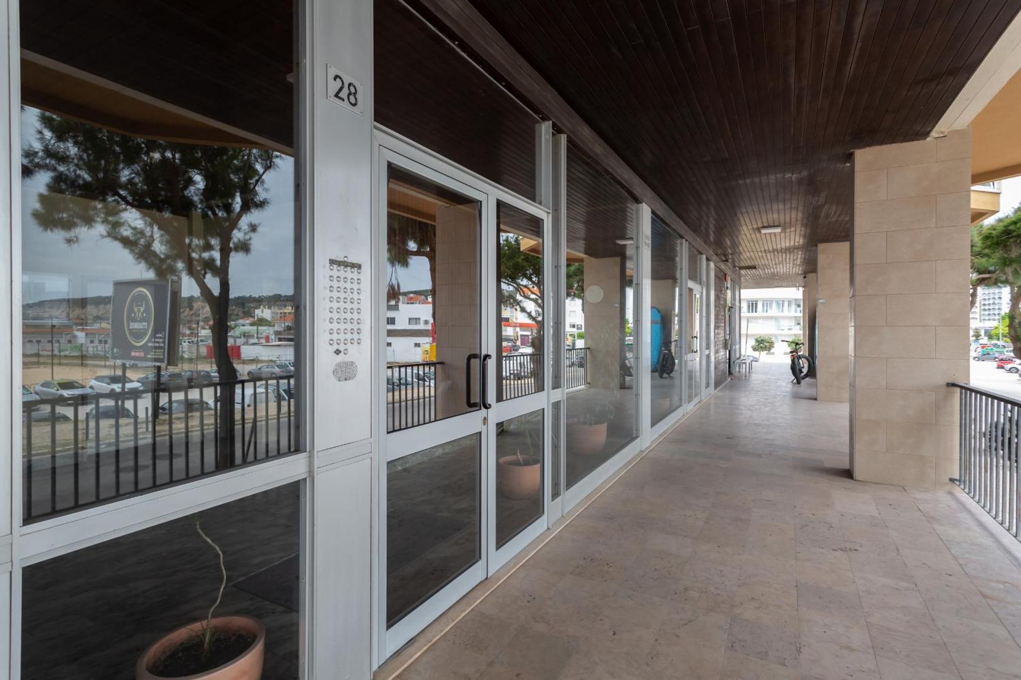 Beguest Beachfront Apartment Caparica Lisbon Costa da Caparica Exterior foto